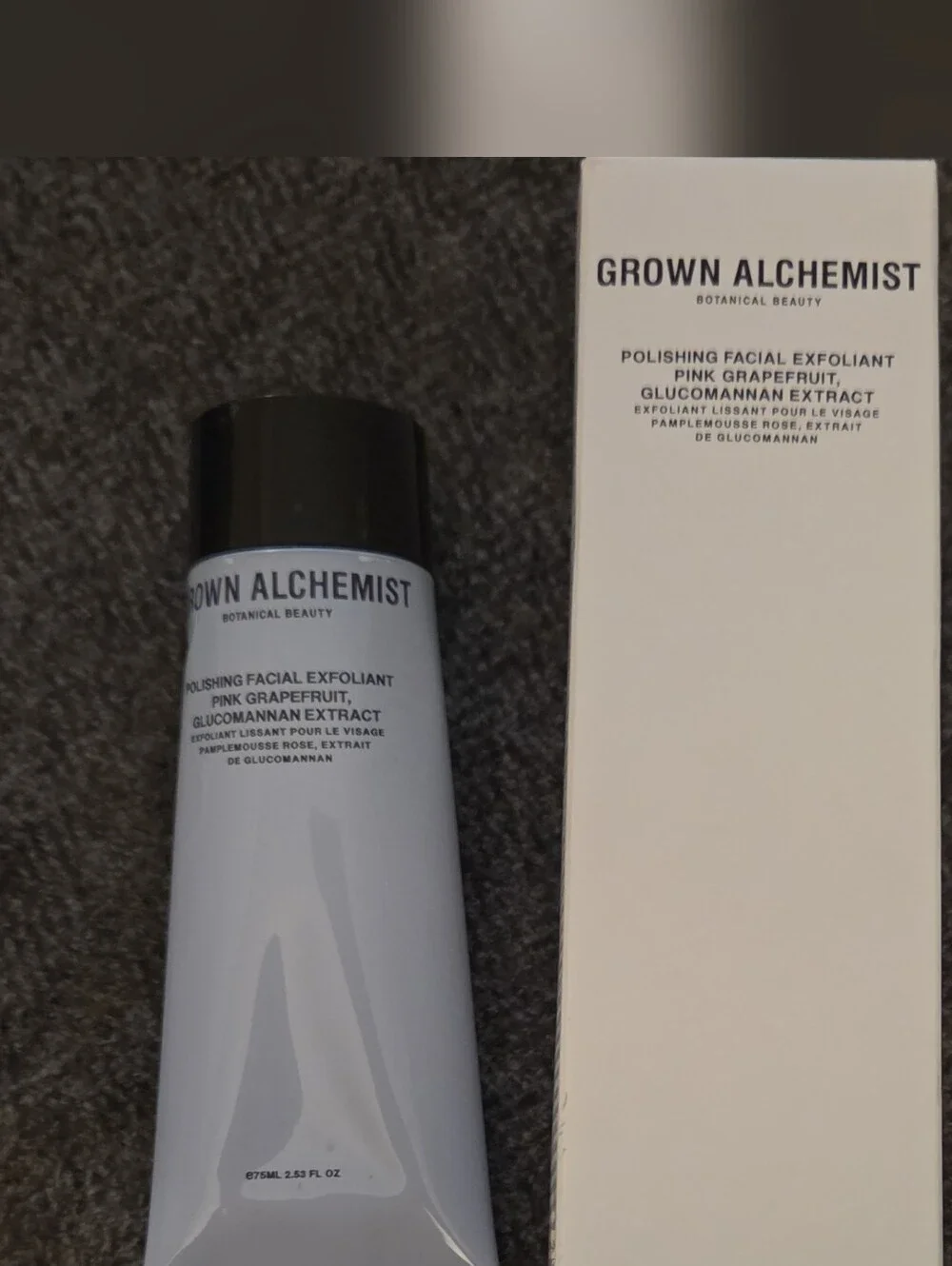 Grown Alchemist Polishing Facial Exfoliant - Pink Grapefruit (Gray Tube) - Picture 1 of 3